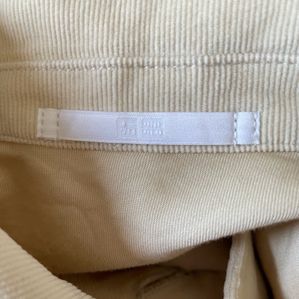 Uniqlo Cream Boxy/Oversized Button Down Corduroy … - image 6